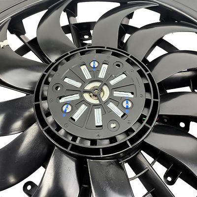 जगुआर XEL XFL 2017 2.0T के लिए 600W लंबी तार ऑटो रेडिएटर और सहायक शीतलन पंखे